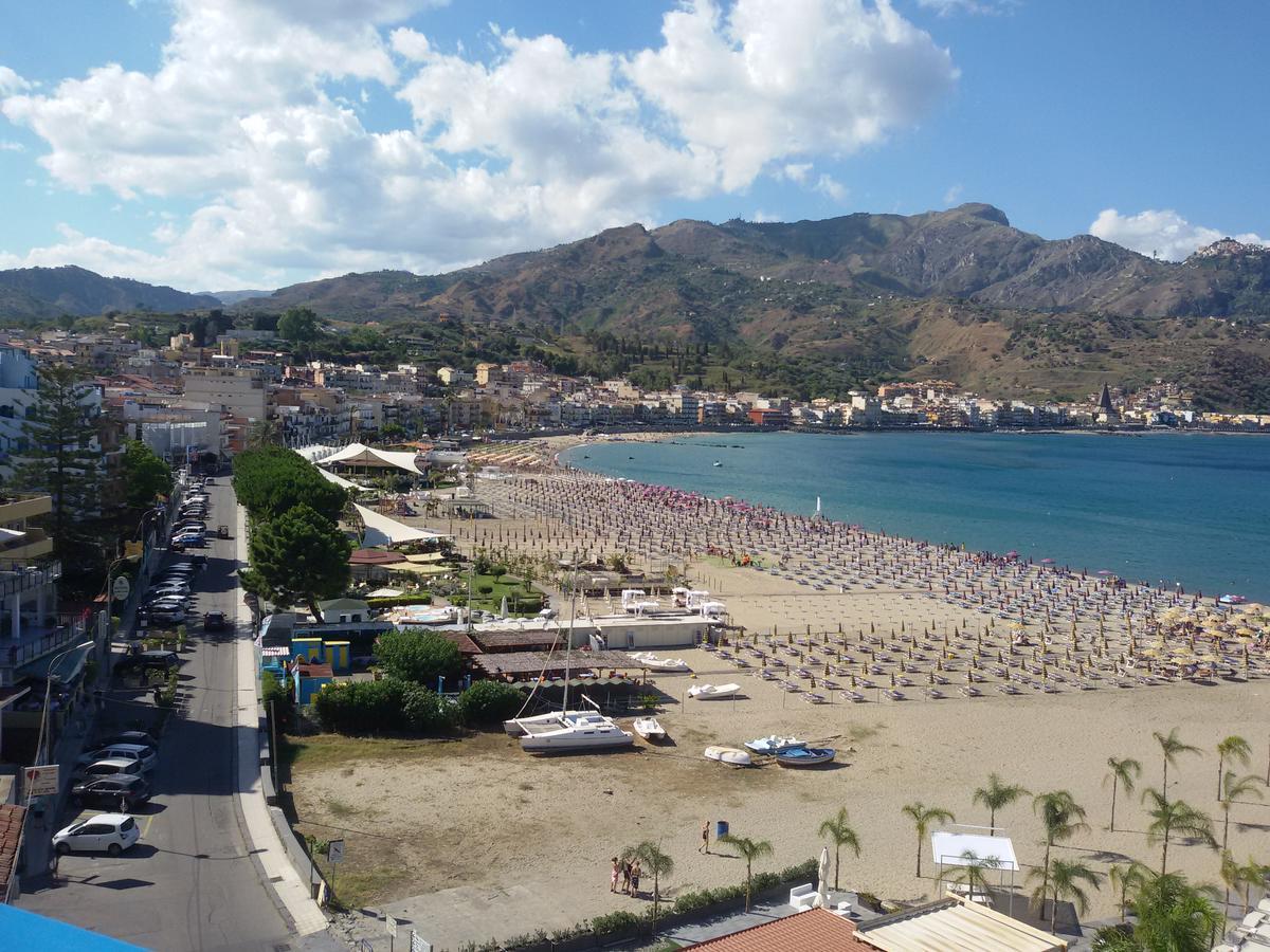 Hotel Panoramic Giardini Naxos Luaran gambar