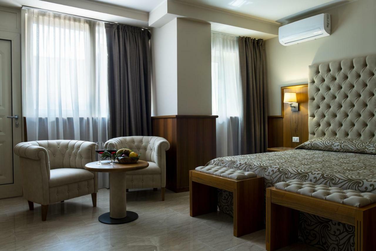 Hotel Panoramic Giardini Naxos Luaran gambar