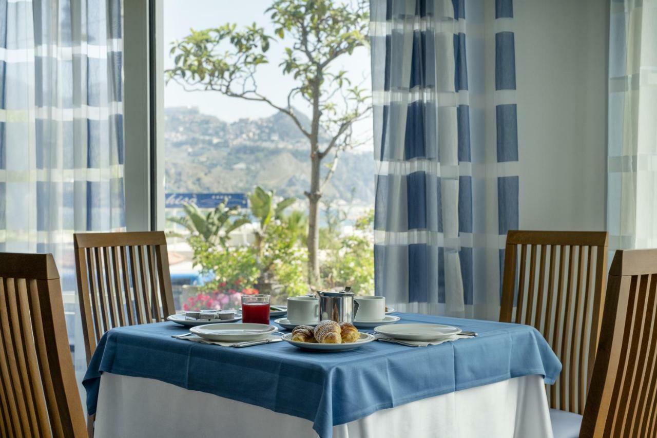 Hotel Panoramic Giardini Naxos Luaran gambar
